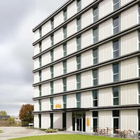 Adagio Access Brussels Airport 3*